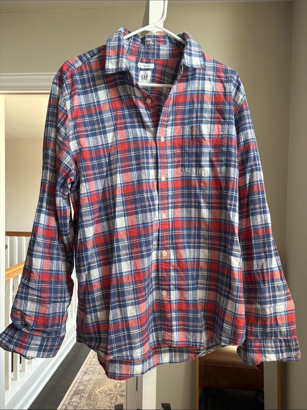 Gap Men's Plaid Button-Up Shirt - Red & Blue